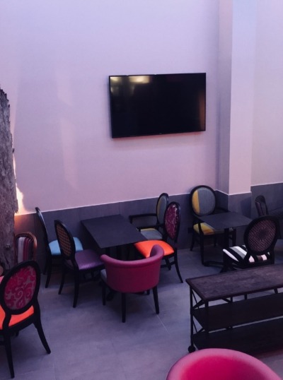 Murs du restaurant Suite & Faim peint par Deco Peint