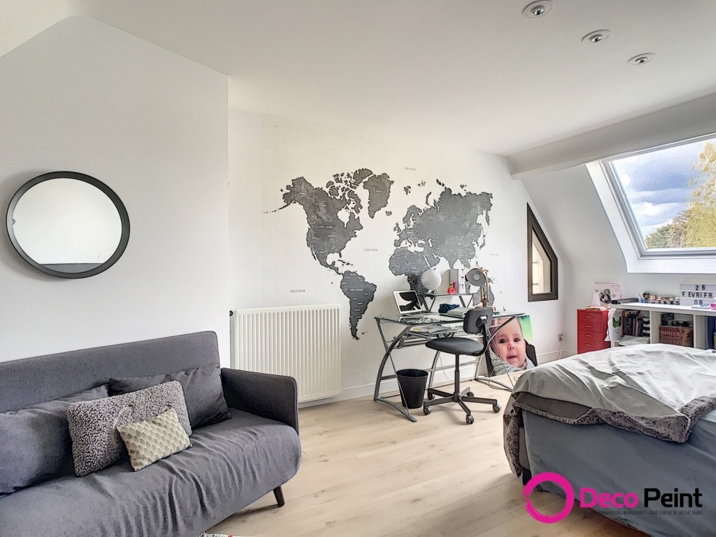 Chambre enfant avec panoramique sur le mur DECOPEINT